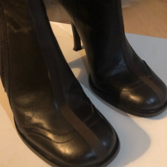 Brown leather mid-calf boots - Picture 4 of 9